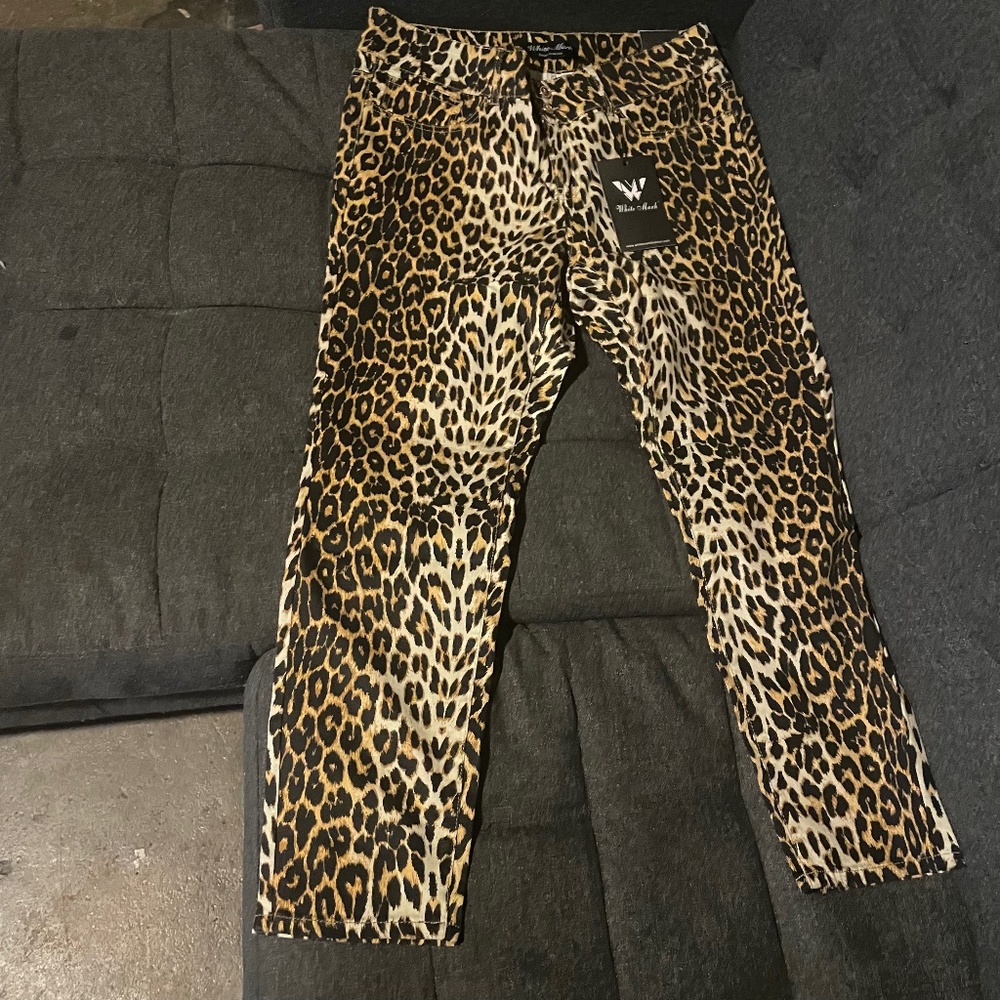 White Mark Leopard Print Jeans